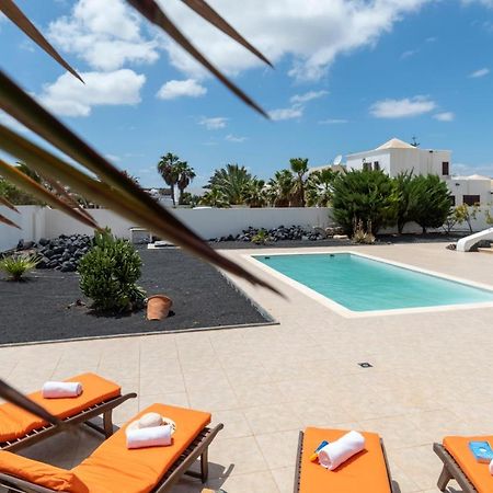Appartamento Casa Monicha Costa Teguise Esterno foto